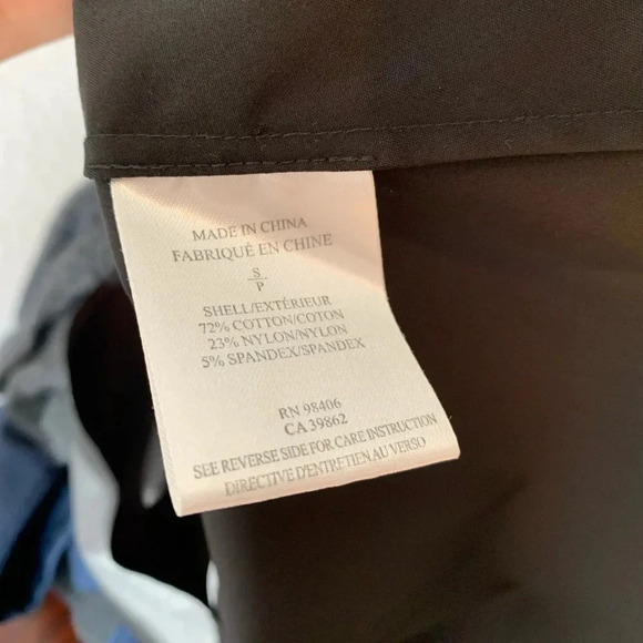 THEORY EUC Black White Colorblock Button Front Top - Picture 5 of 7